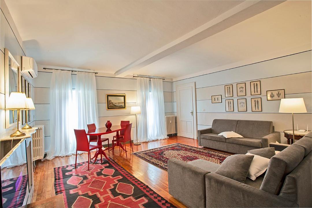 Golden Eagle Apartment Turin
